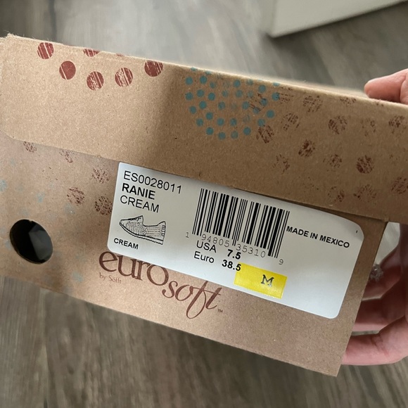 NWT EURO SOFFT SHOES - Picture 7 of 7